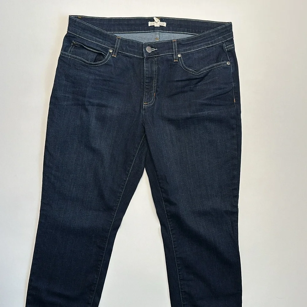Eileen Fisher Tapered Leg Stretch Denim Jeans